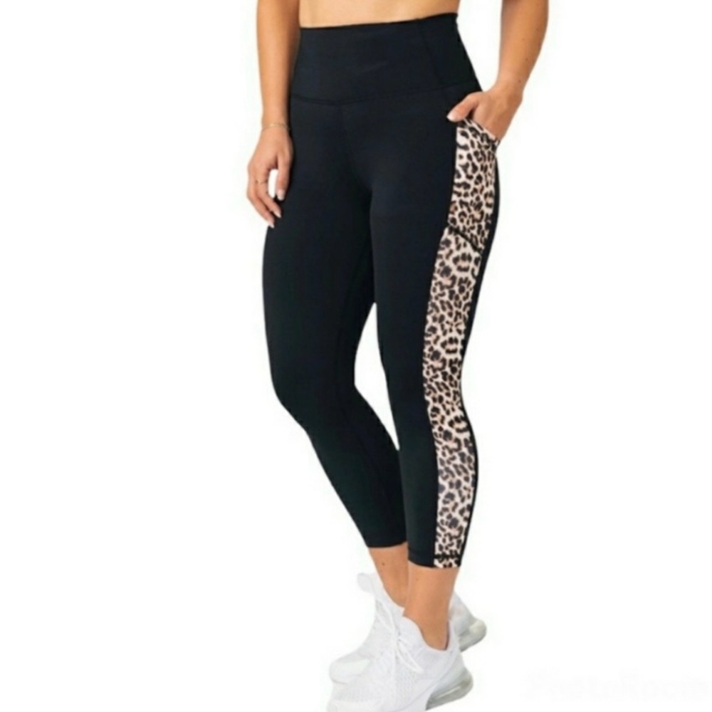 ZYIA Leopard Pocket Brilliant Hi-Rise Capri 20”Black Brown Sz 14-16 Activewear